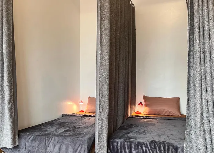 Dormitory Room Mixed